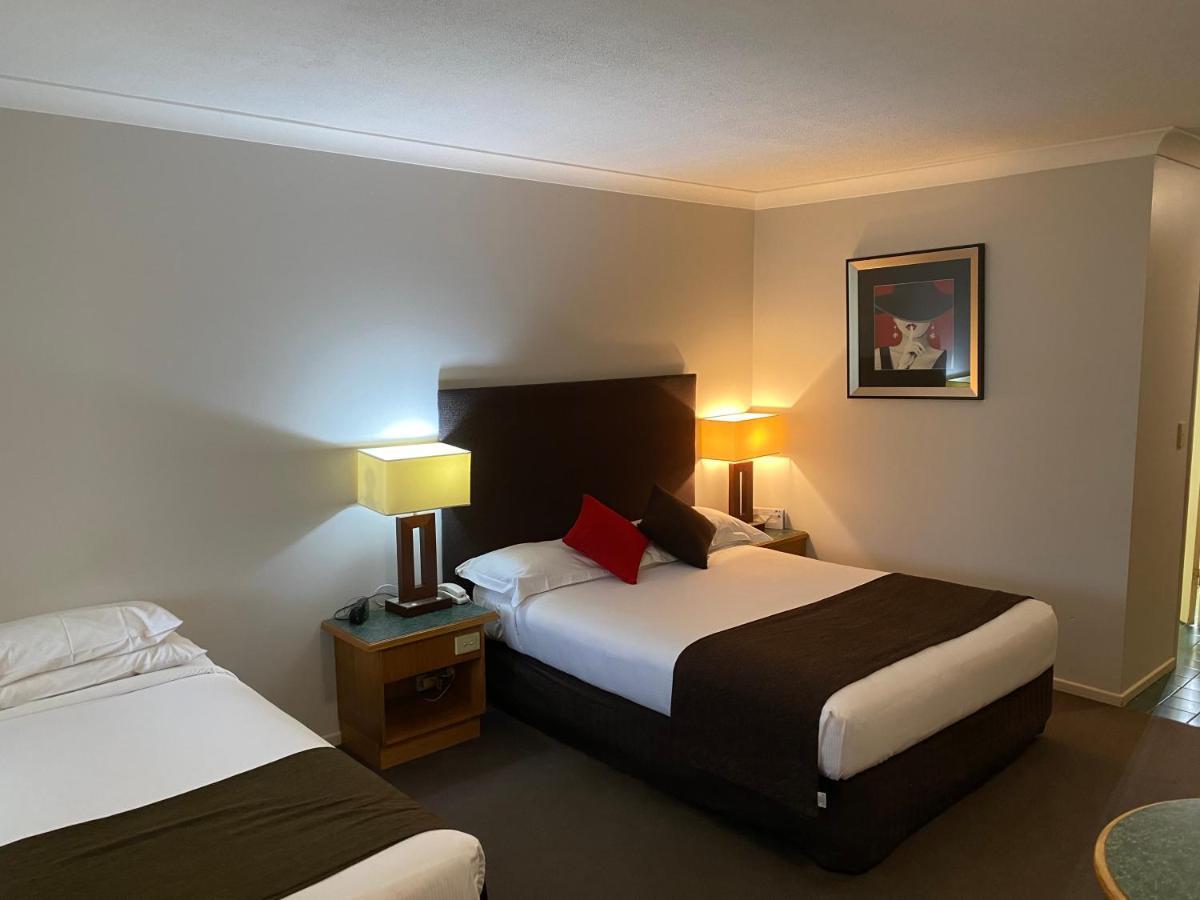 Puffers Inn Loganholme Dış mekan fotoğraf