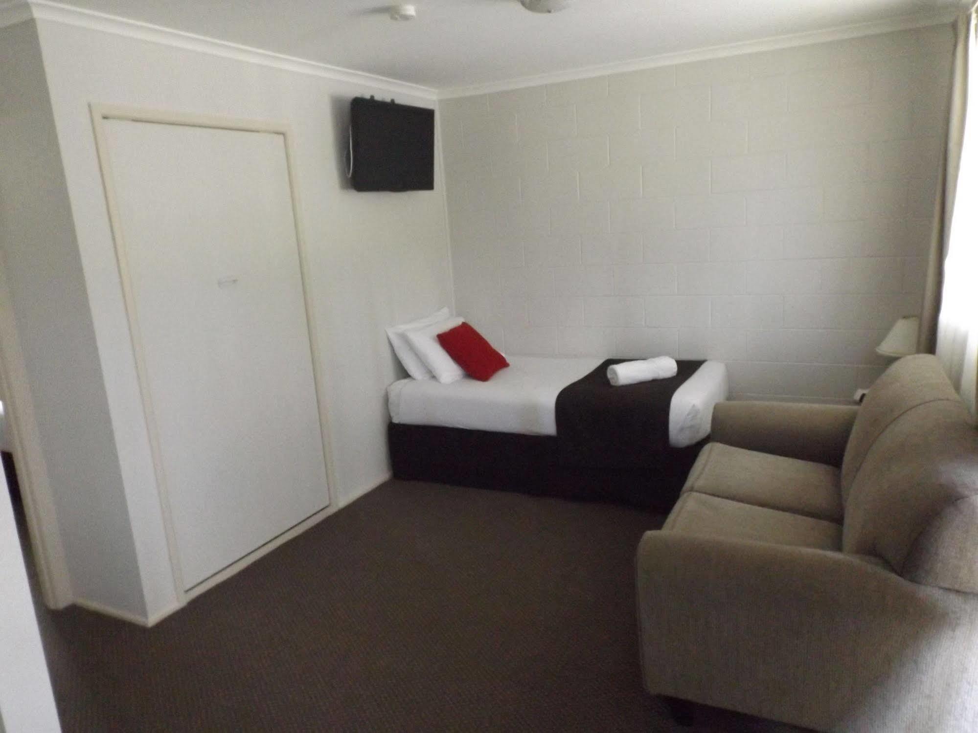 Puffers Inn Loganholme Dış mekan fotoğraf